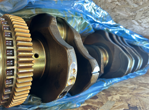 鉑金斯發(fā)動(dòng)機曲軸