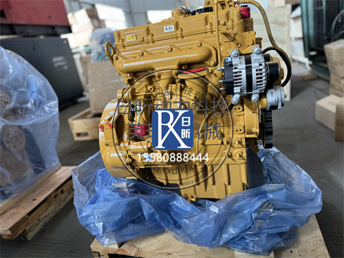 卡特彼勒C4.4發(fā)動(dòng)機總成‌‌‌‌‌三級過(guò)濾系統‌